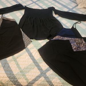 Express Black Off-Shoulder Long Sleeve Blouse